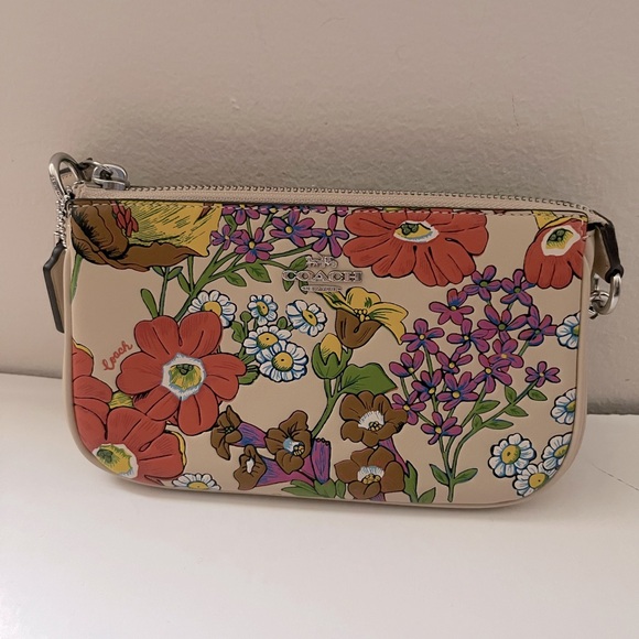 NWT - COACH Nolita 19 With Floral Print - Smooth Leather - CR365 $238 - Picture 3 of 9